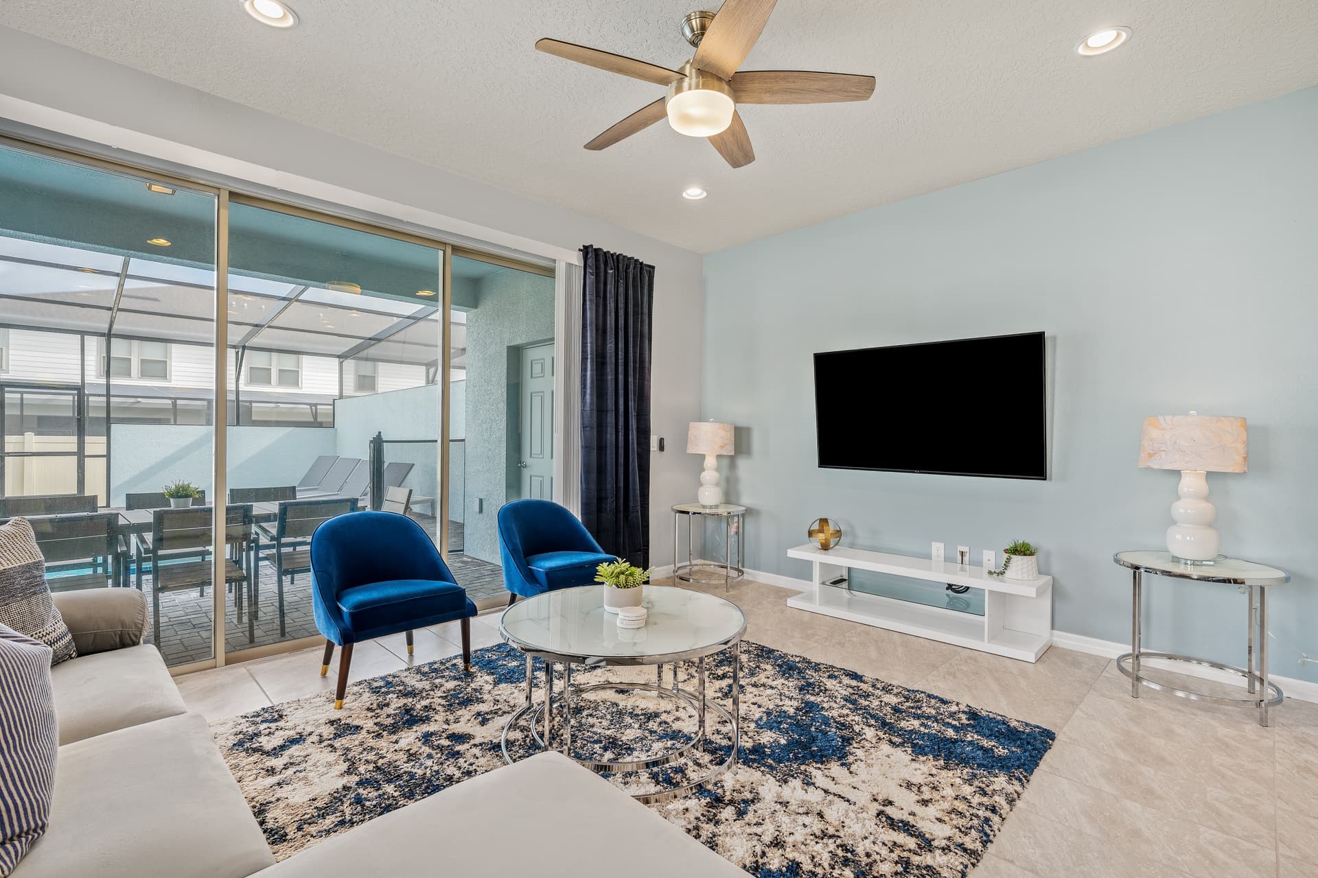 Windsor Discovery - Image 2