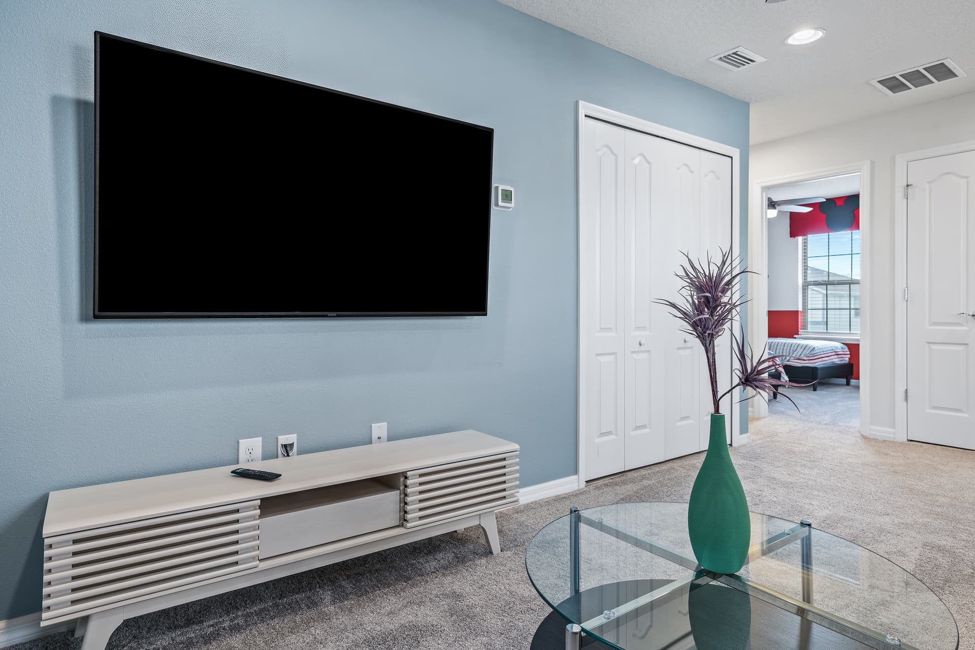 Windsor Discovery - Image 12