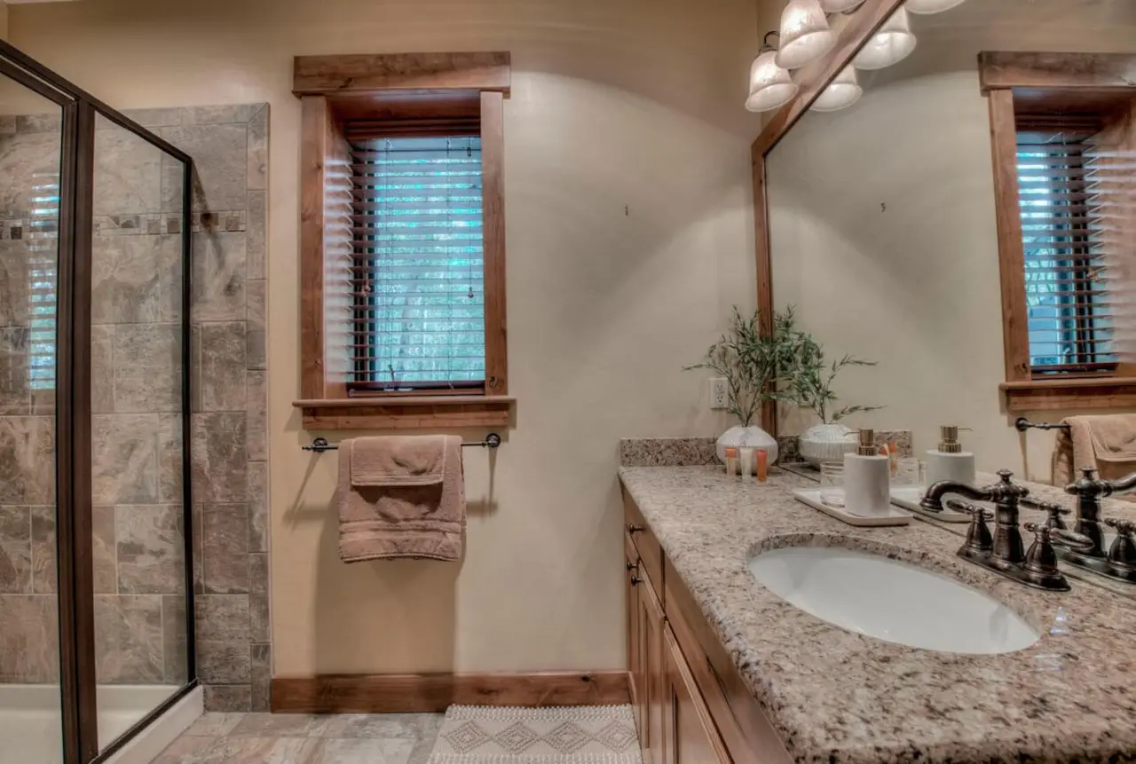 Eagle's Nest Escape - Image 29