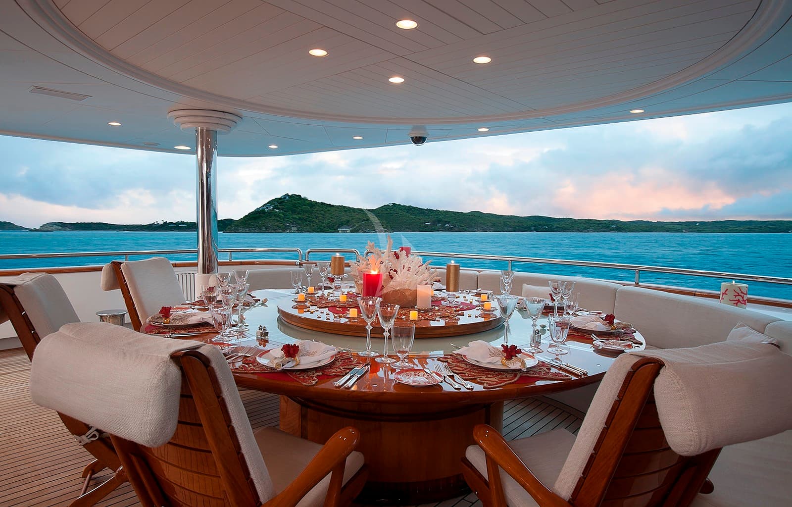 Starfire Yacht - Image 3