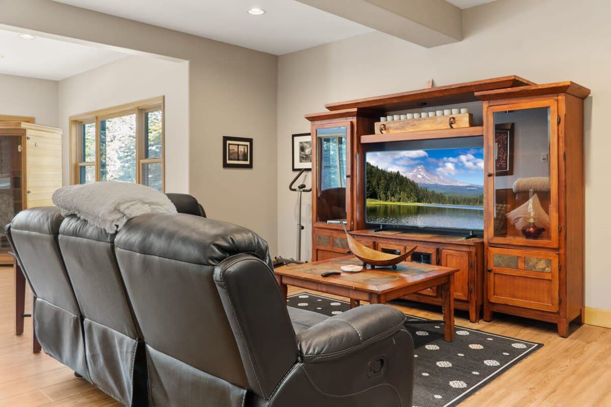 Blue River Retreat - Image 17