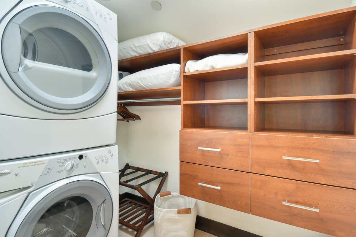 Red Wagon House - Image 23