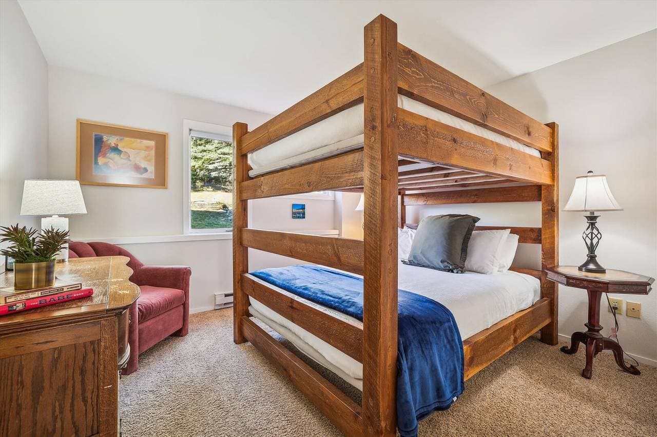 Corinthian Bella Vista - Image 30