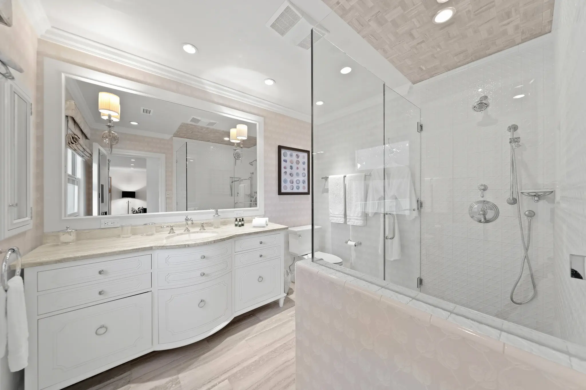 Hearst Estate - Image 25