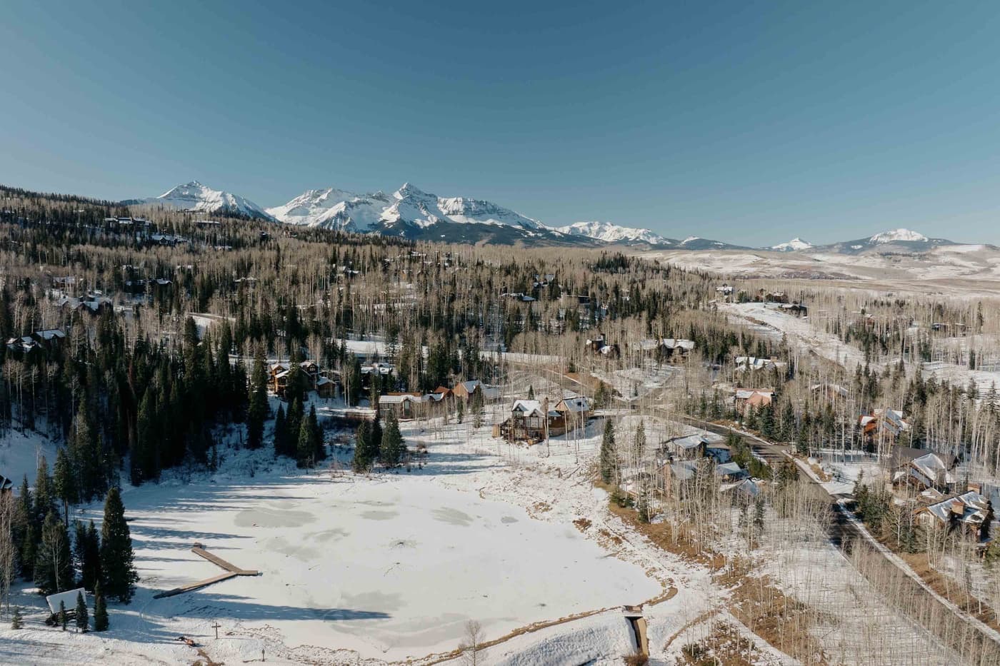 Elk Lake Lodge - Image 30