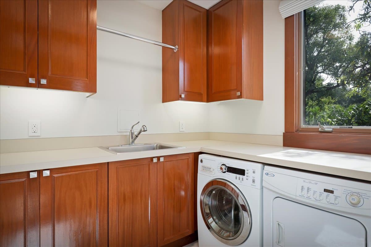 Fairway Villa - Image 11