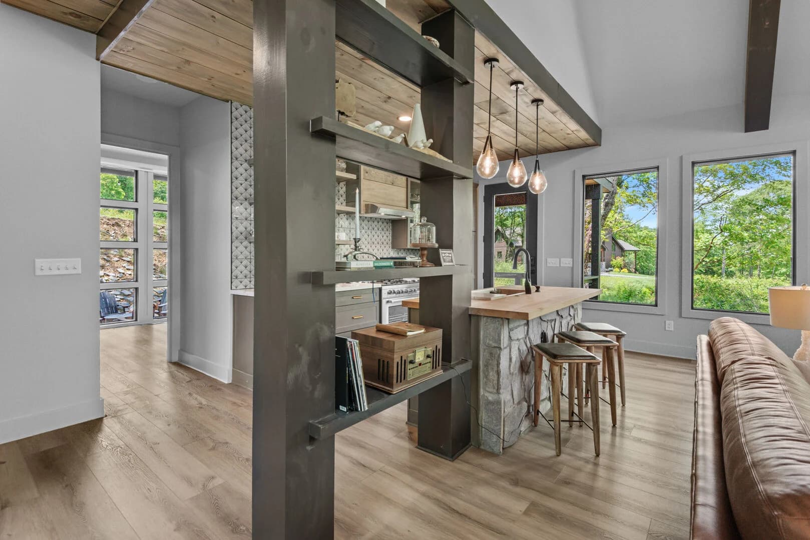 Three Bears Retreat at Monteagle - Image 11