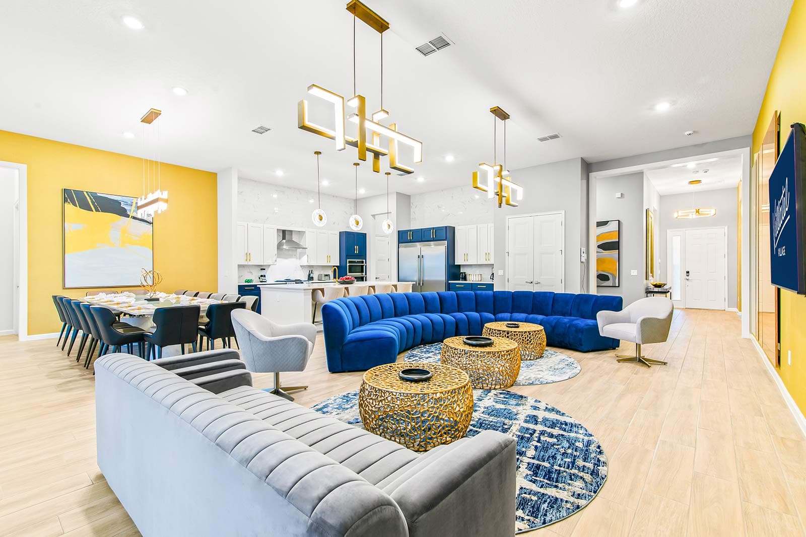 Ice Palace - Image 1