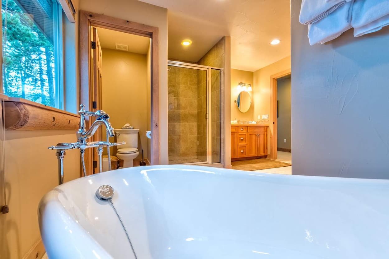 Aspenglow Chalet Above Downtown - Image 17