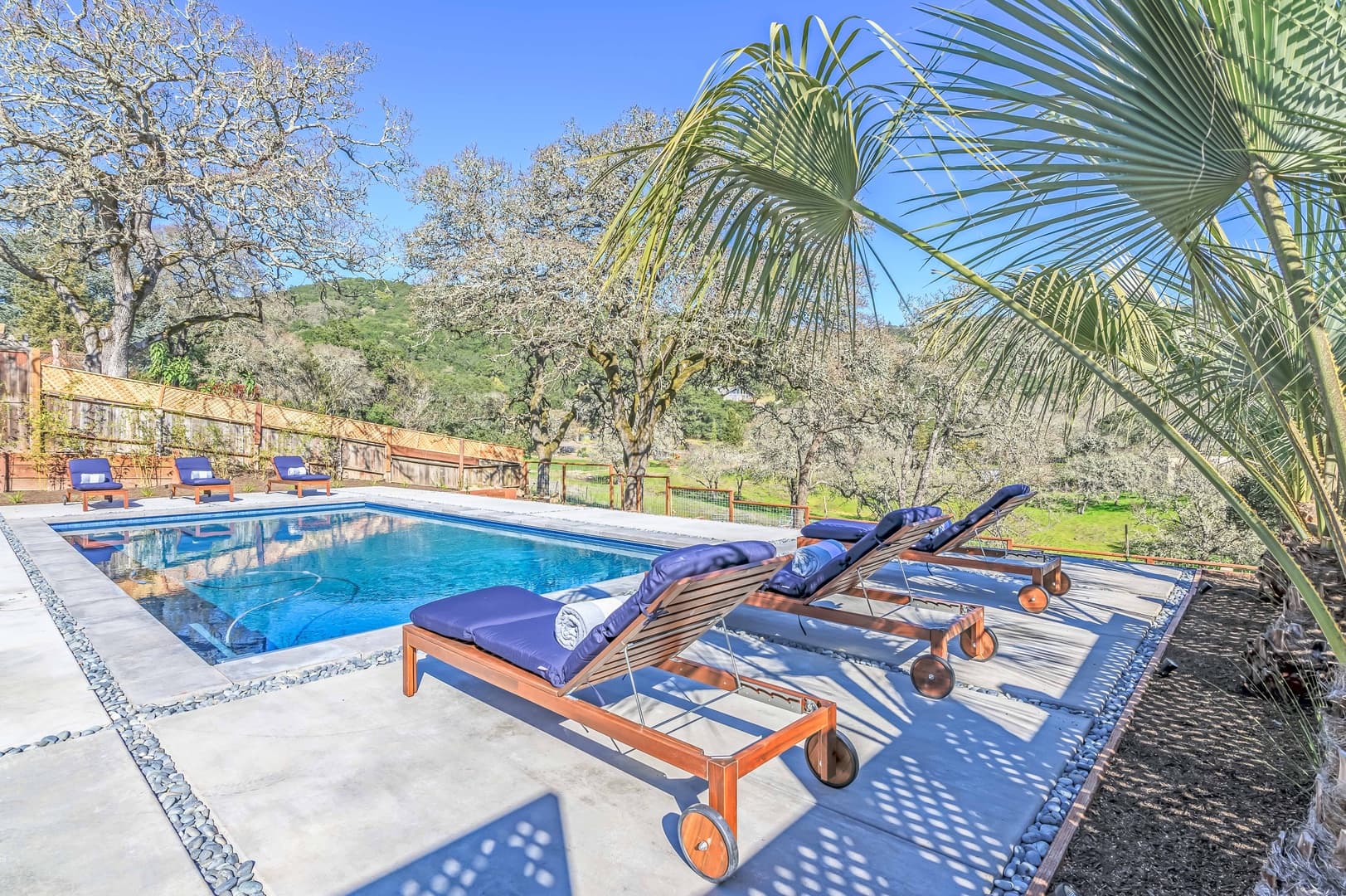 Eastward Casa Blanca Home - Image 4