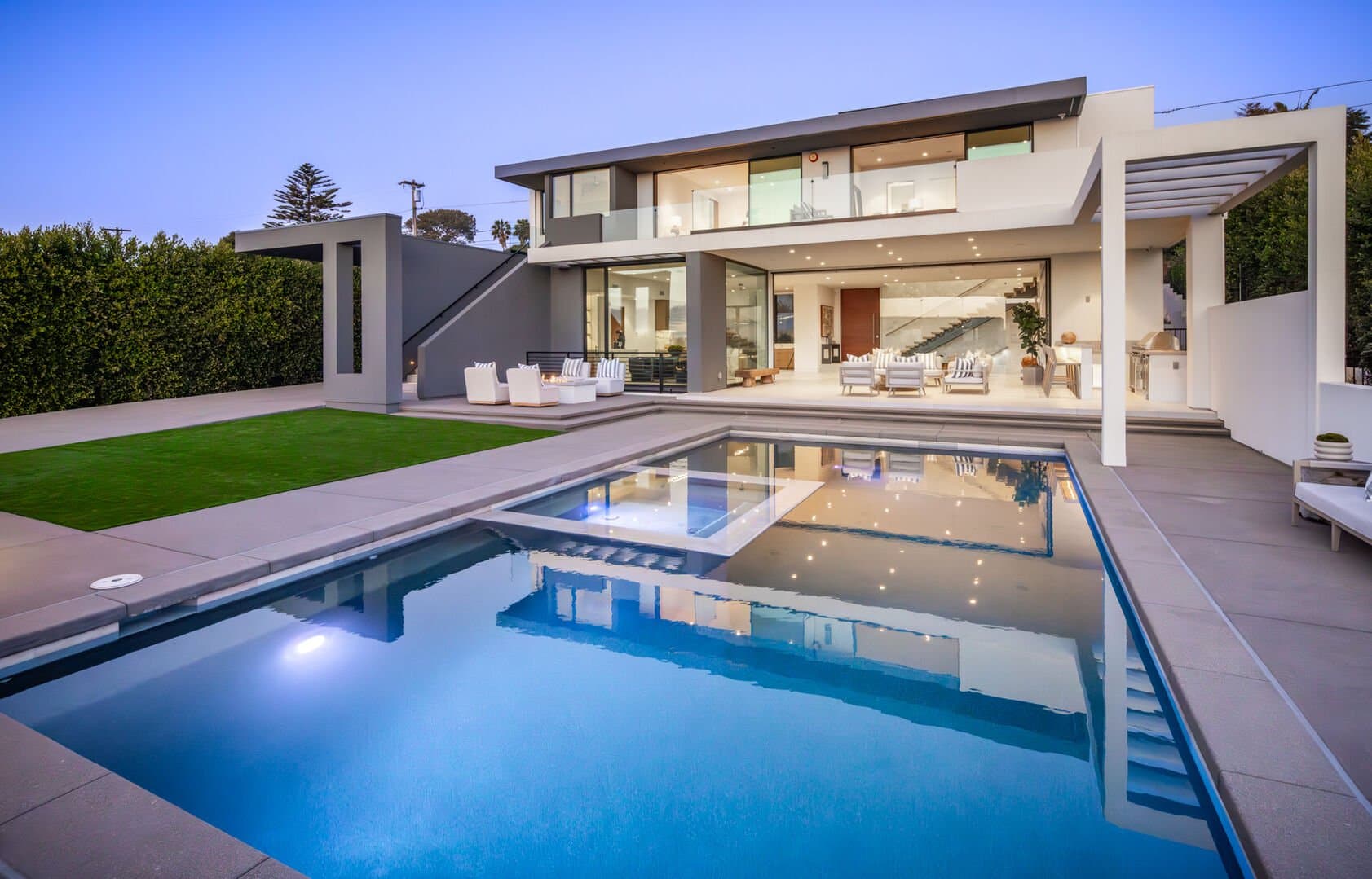 Solana Skyview Estate - Image 1