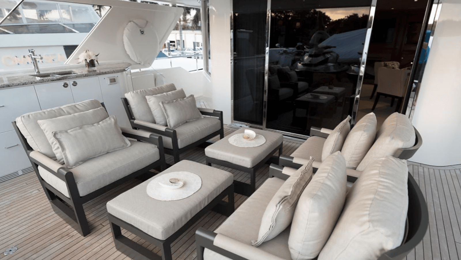 Pipe Dream Yacht - Image 27