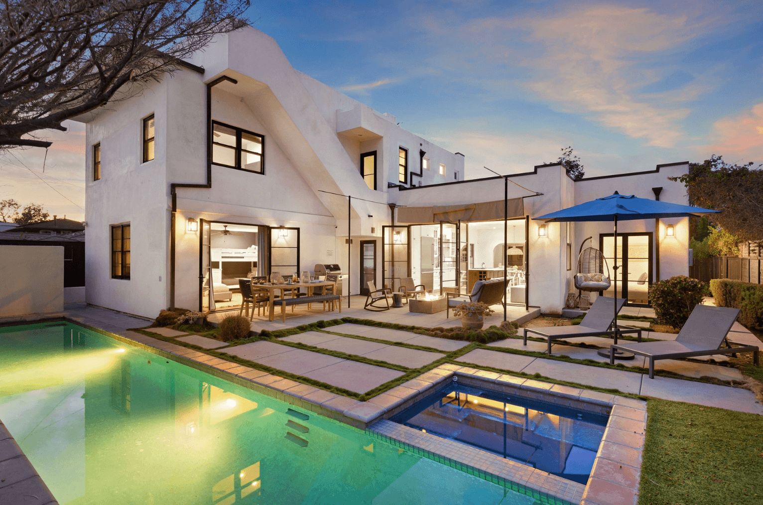Vista Del Mar - Image 1