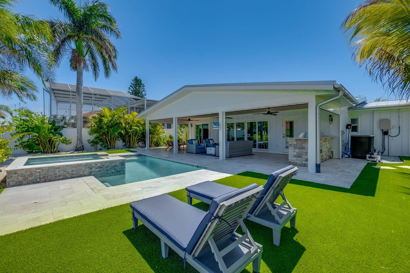 Come Sail A Bay - Image 22