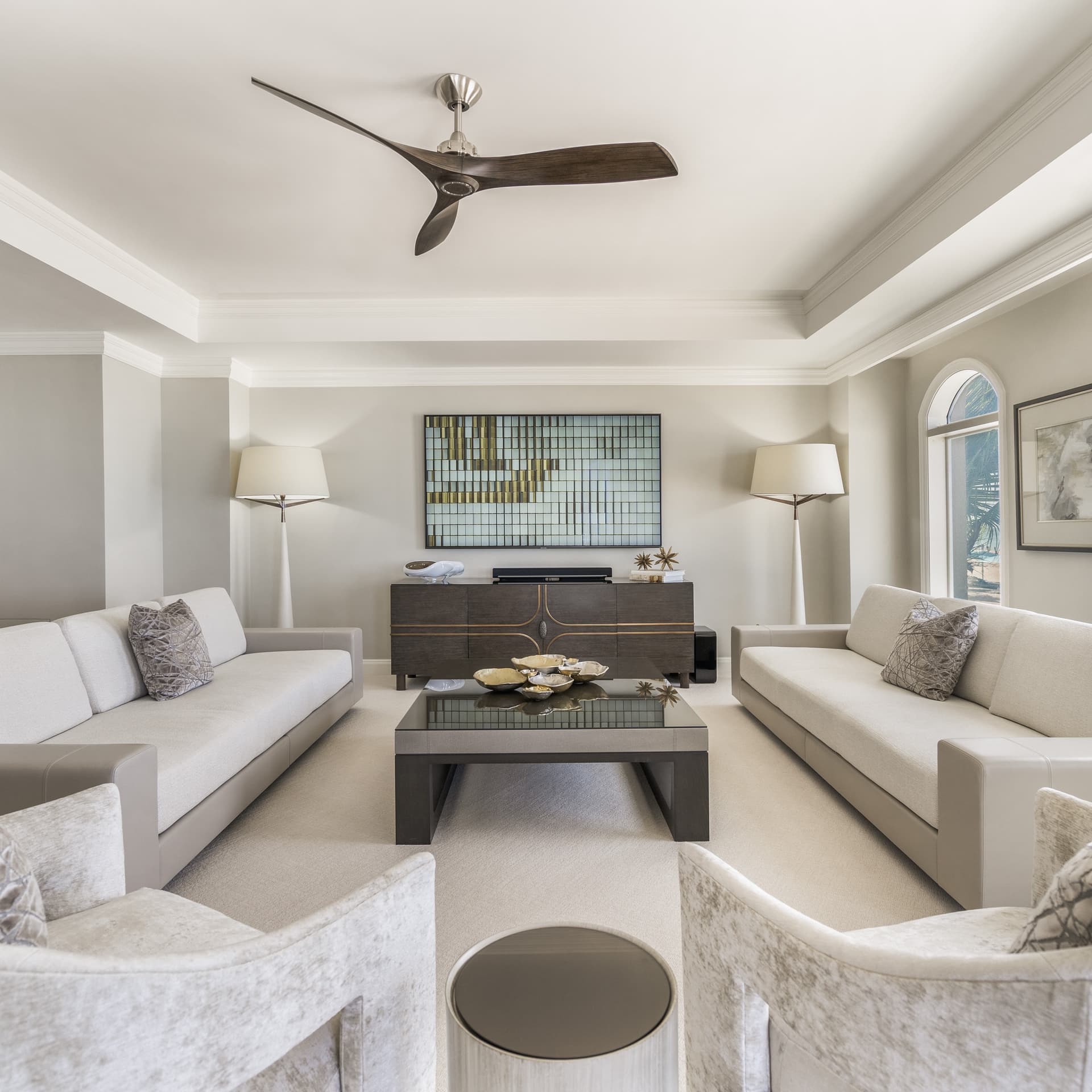 Ritz-Carlton Residence #207