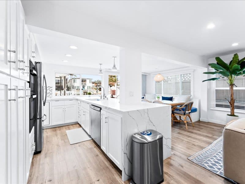 River Peninsula - Image 12