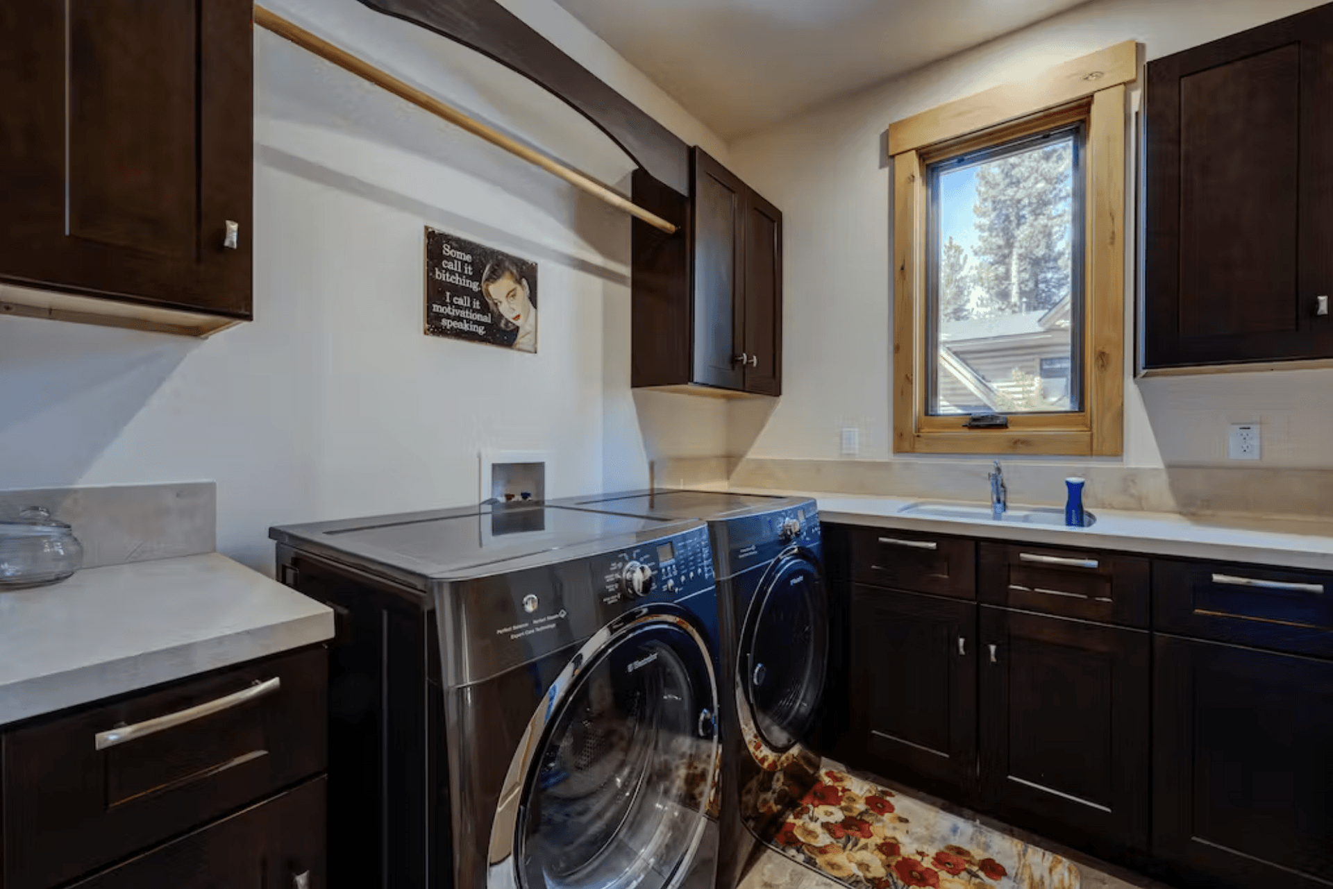 Sierra Vista House - Image 13