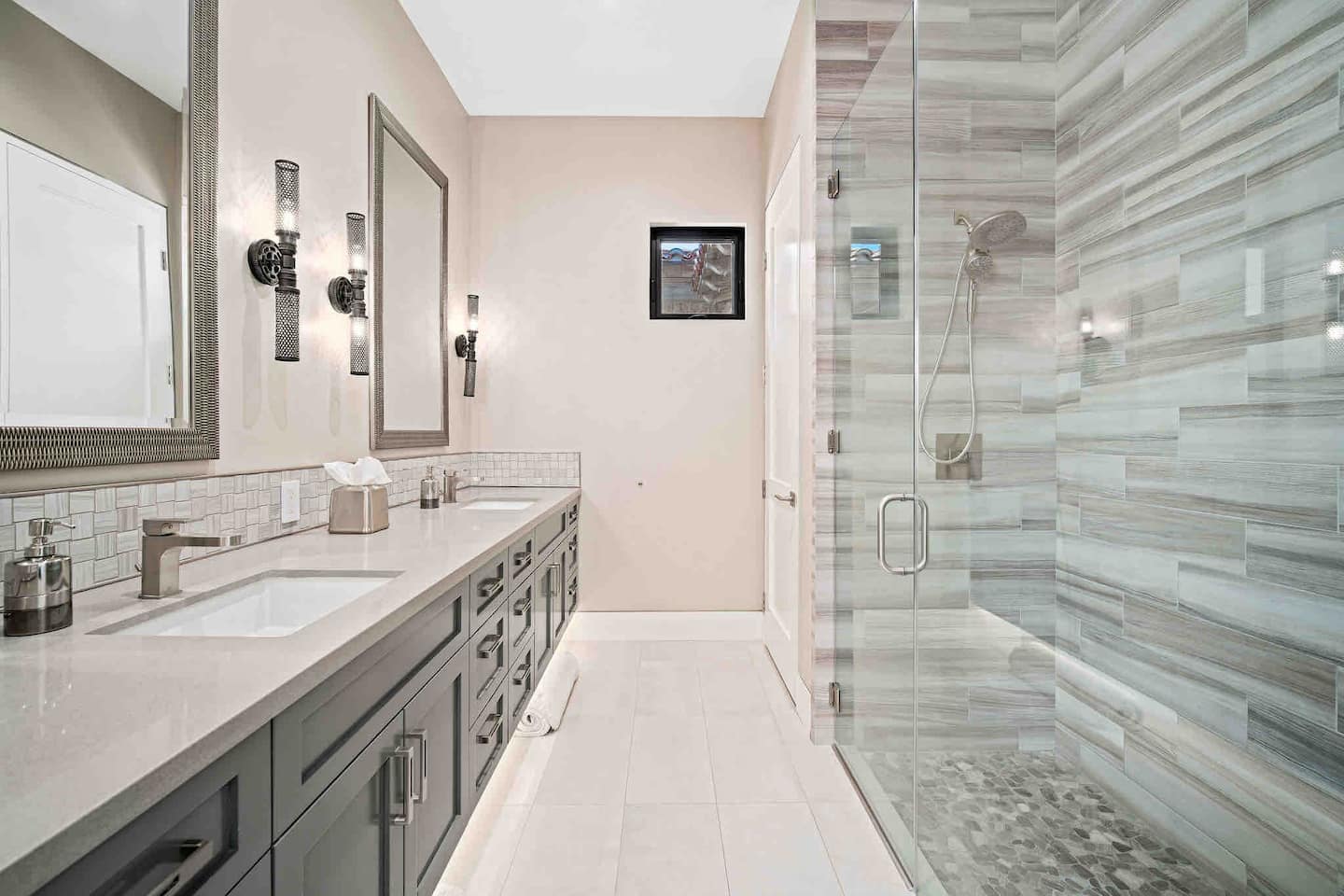 Palm Desert Estate - Image 15