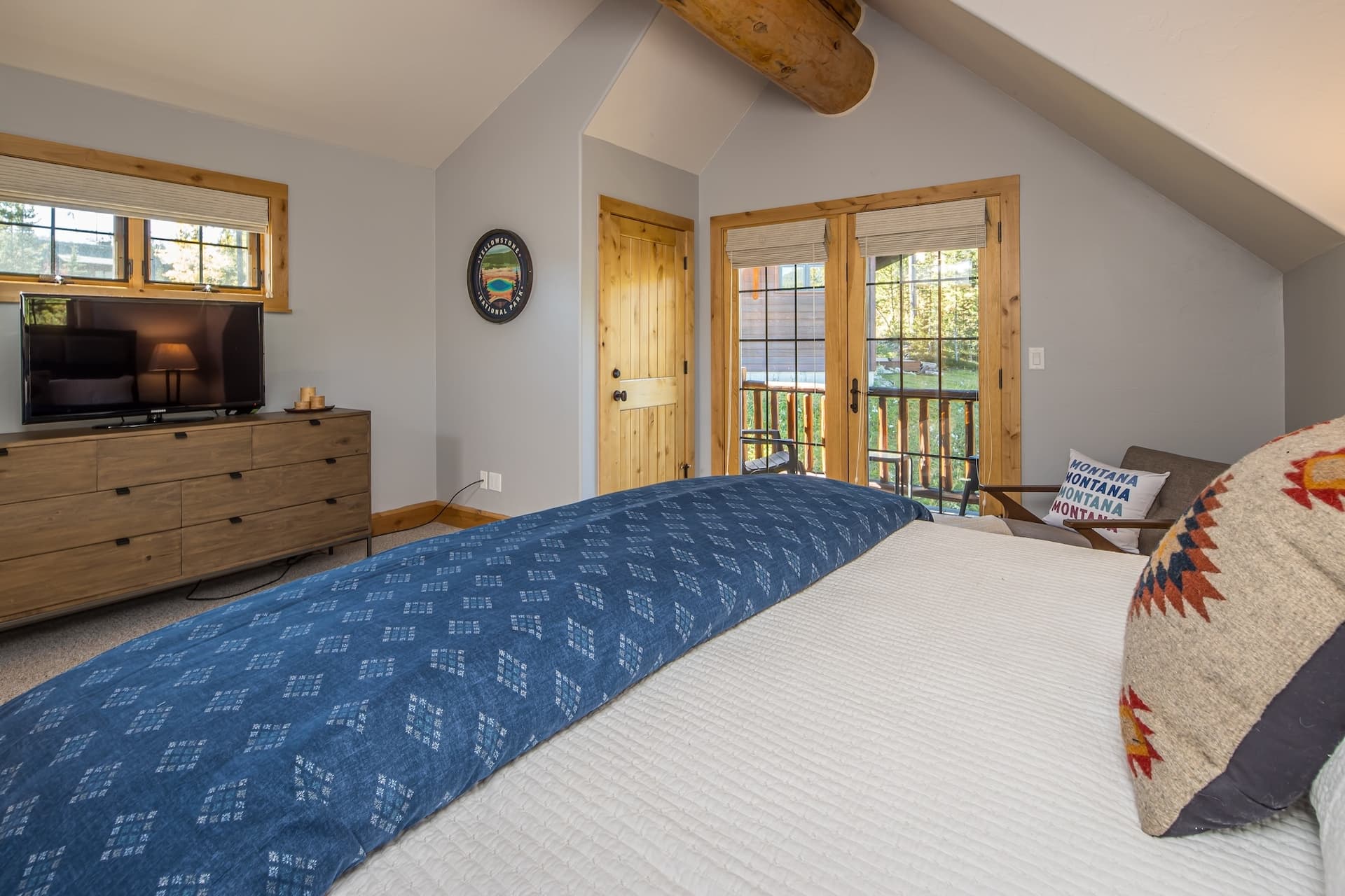 Chief Gull Cabin - Image 31