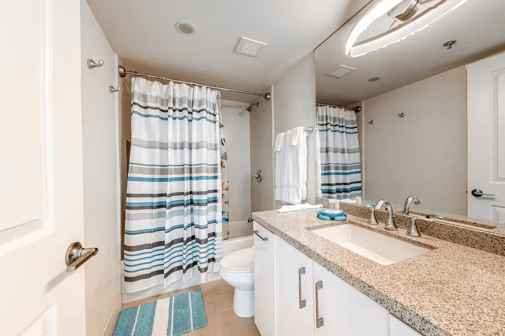 Solare Tower #705 - Image 15