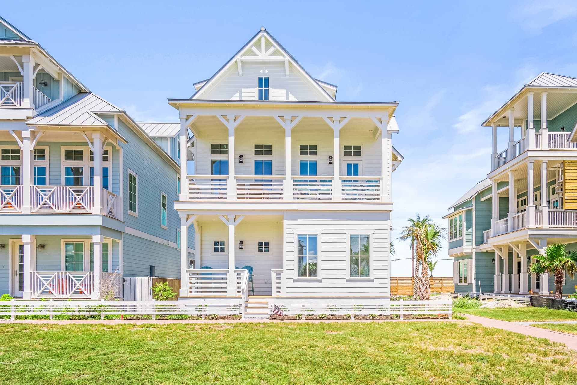 Tropic Like Its Hot - Image 1