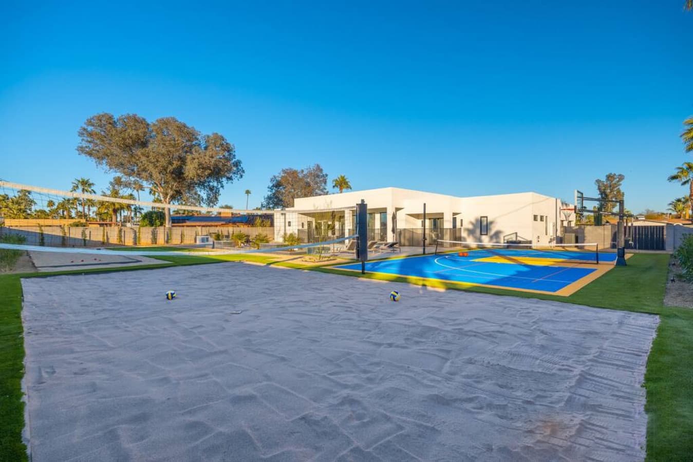 Scottsdale Desert Paradise - Image 51