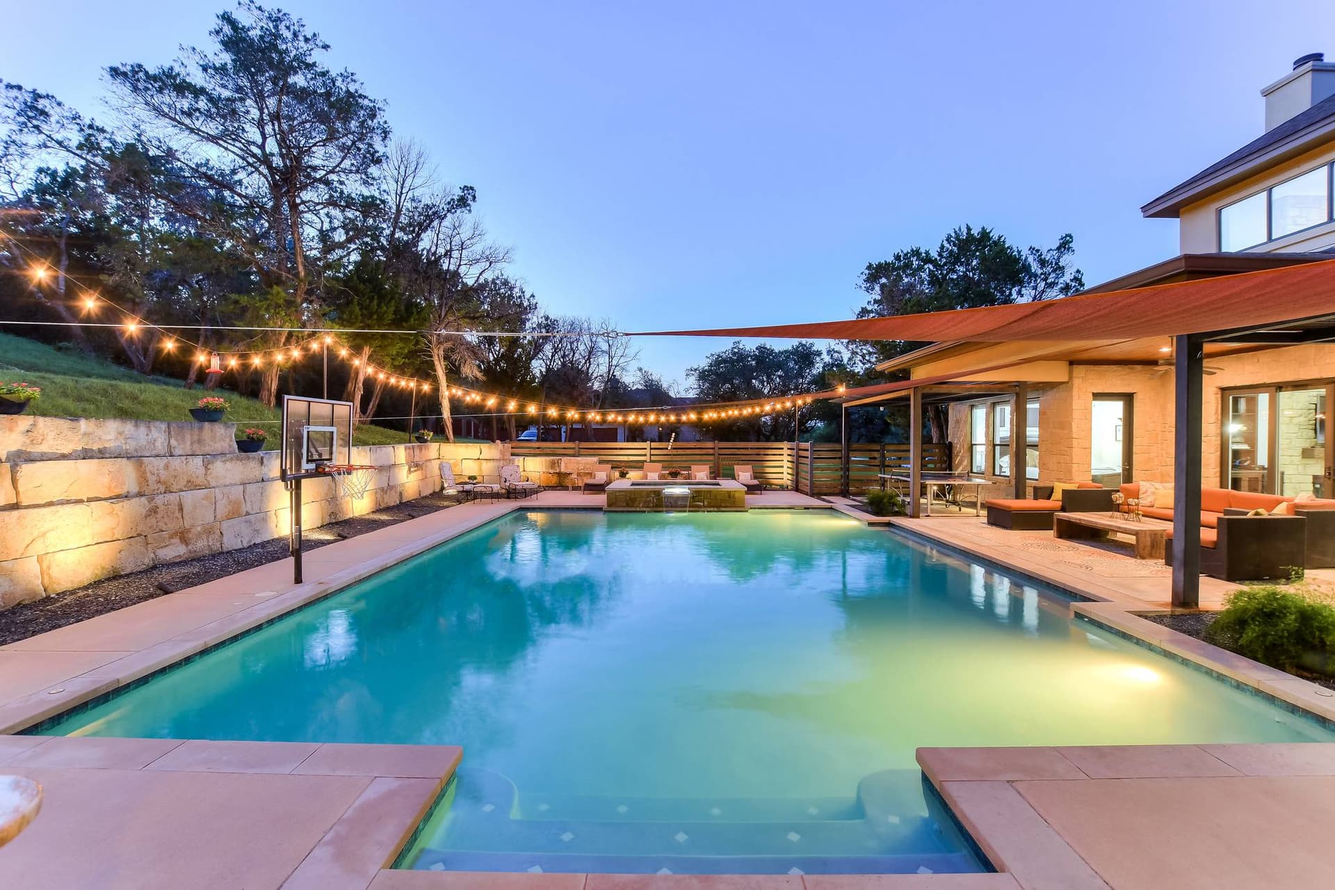 Hillside Oasis - Image 17