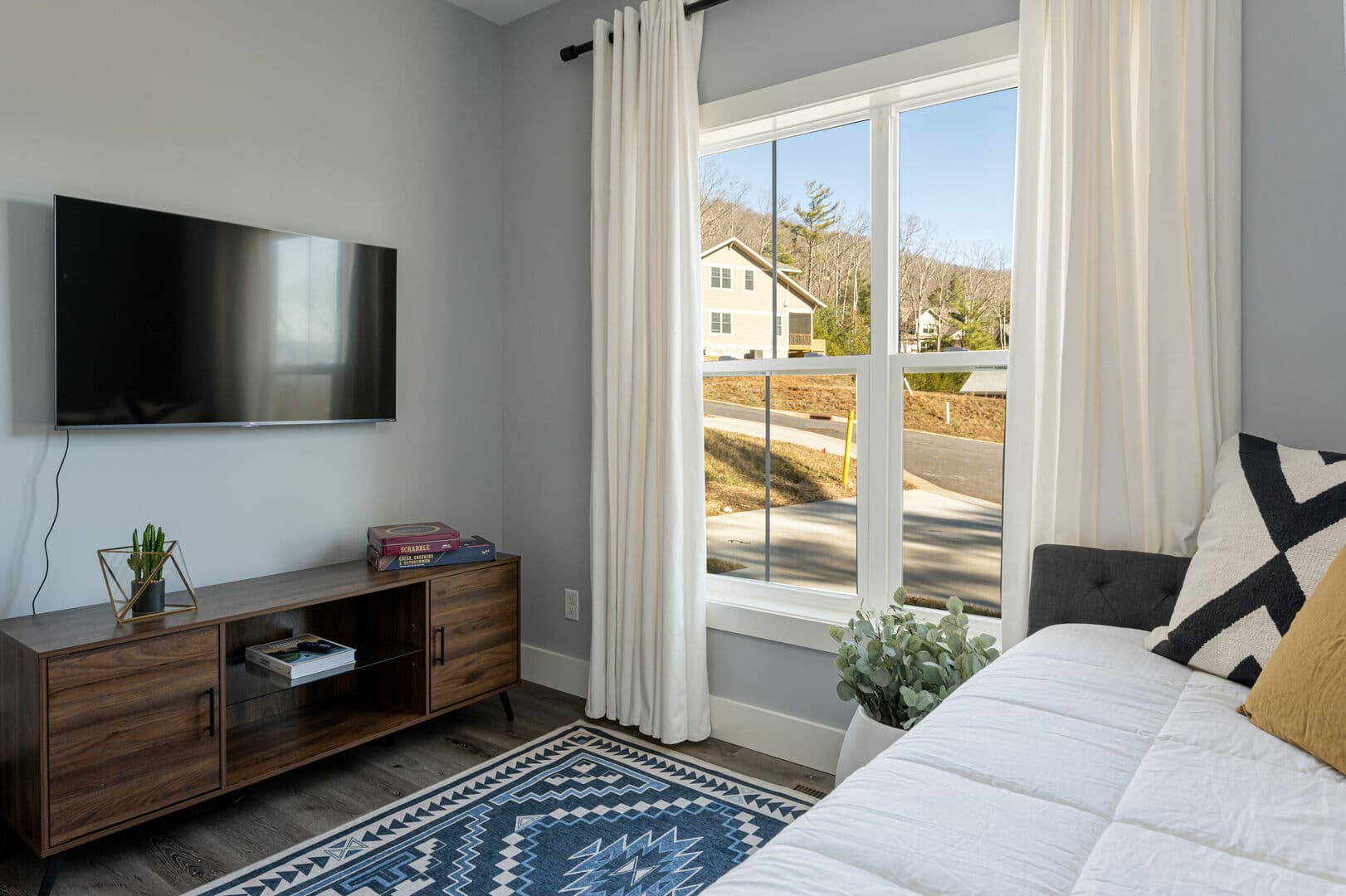 Owl Creek Home - Image 21