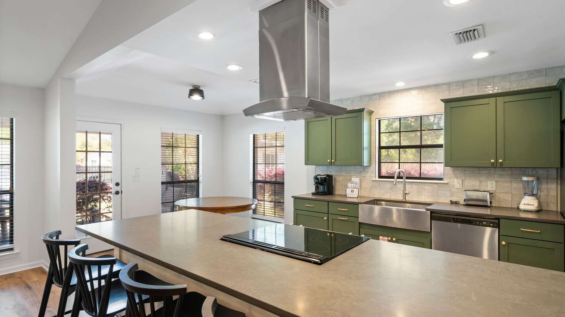 Family Tradition - Image 7