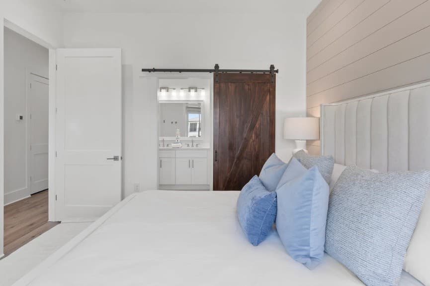 Lone Star Hideaway - Image 19