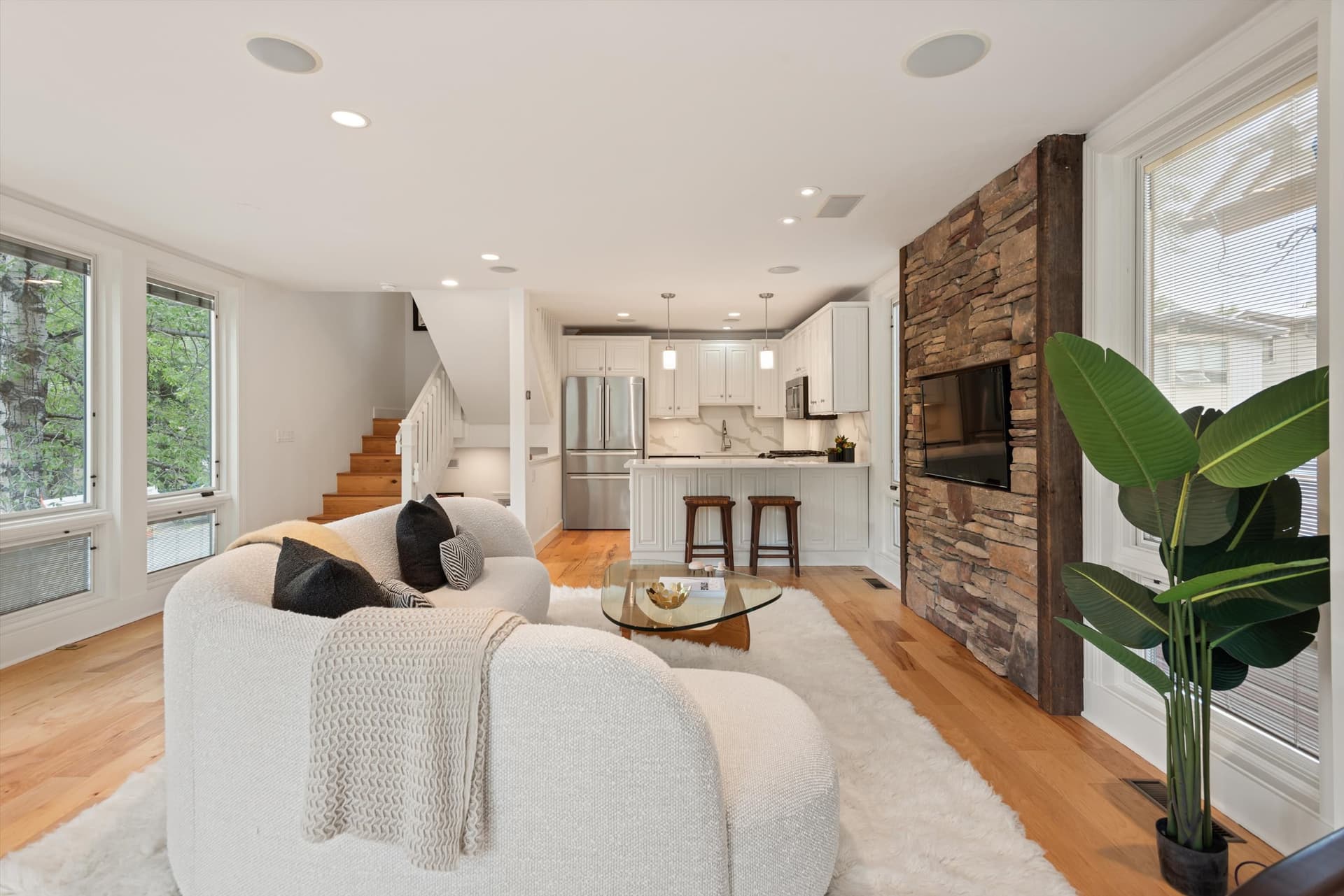 Apres Serene Lodge - Image 4