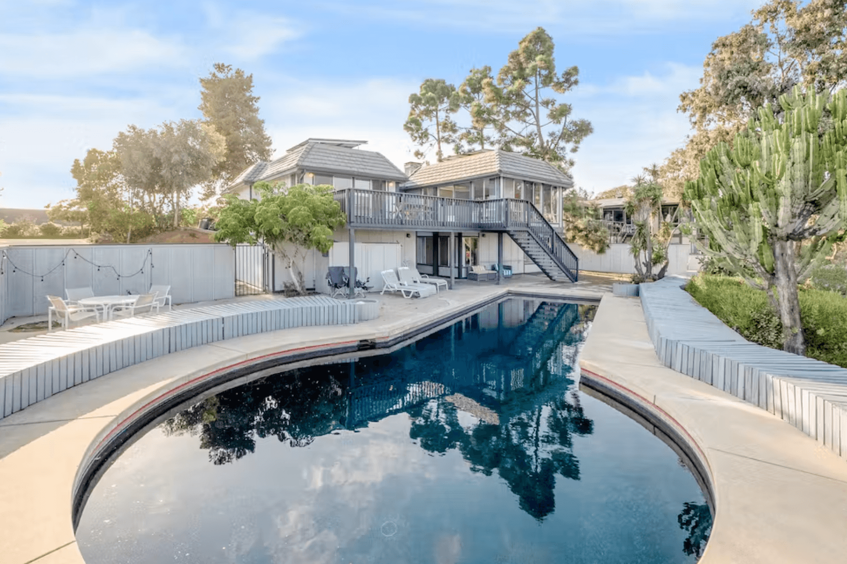 Scenic Vista Home - Image 2