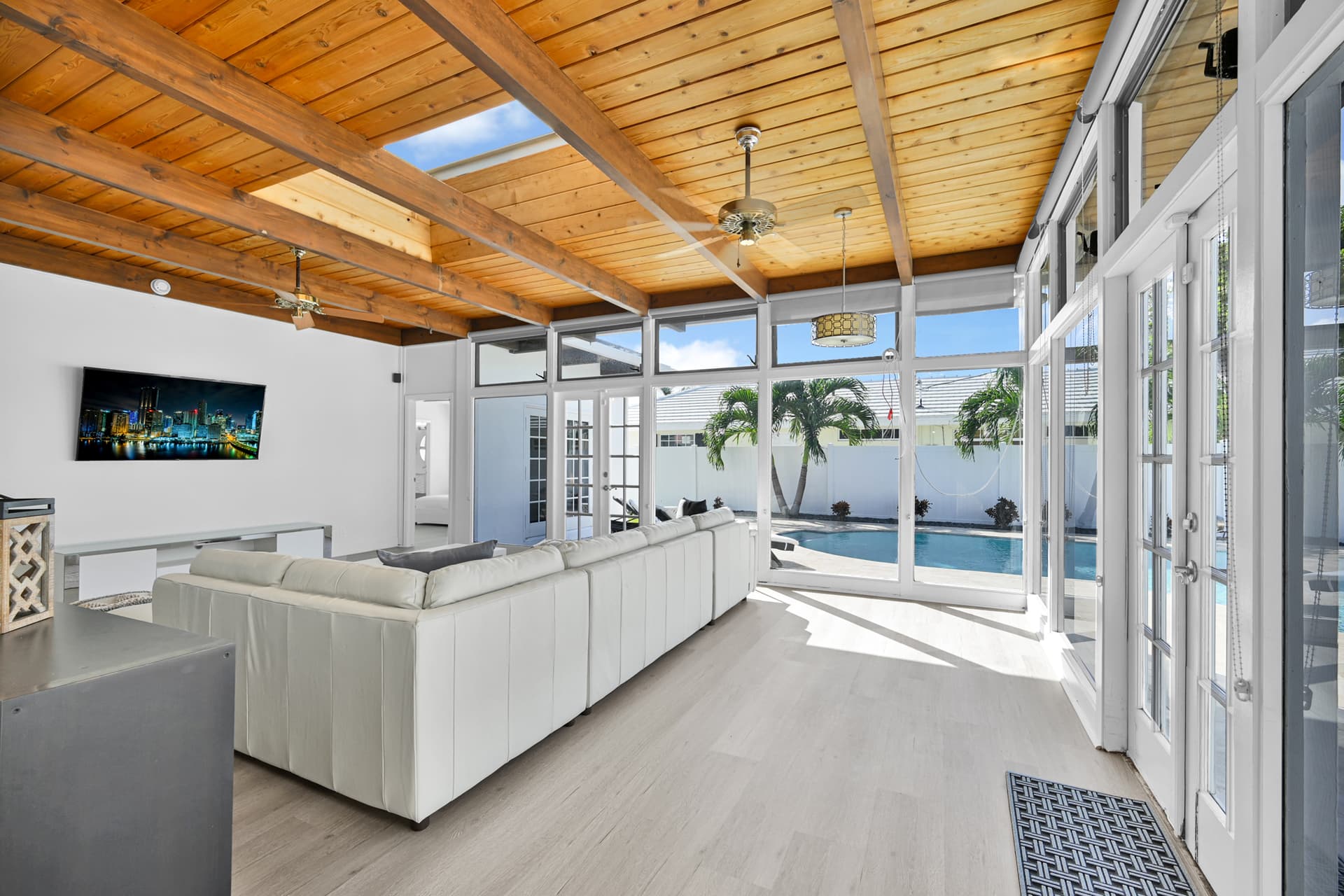 Rodman House - Image 12