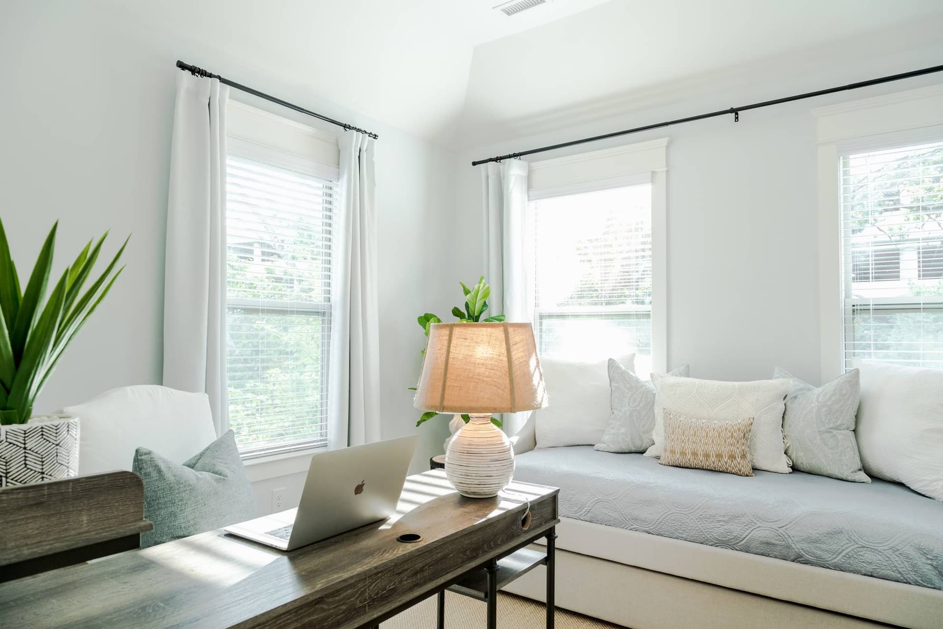 Nashville Coastal House - Image 42