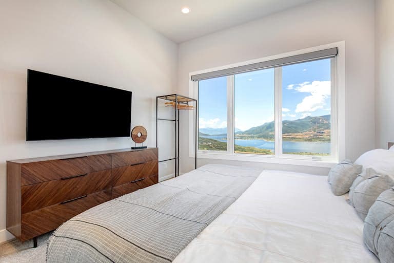 On Top of the Mountains - Image 26