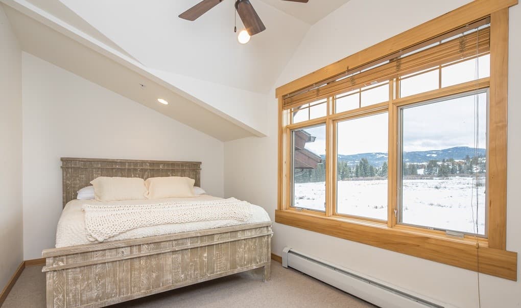 Spanish Peaks #44 - Image 17