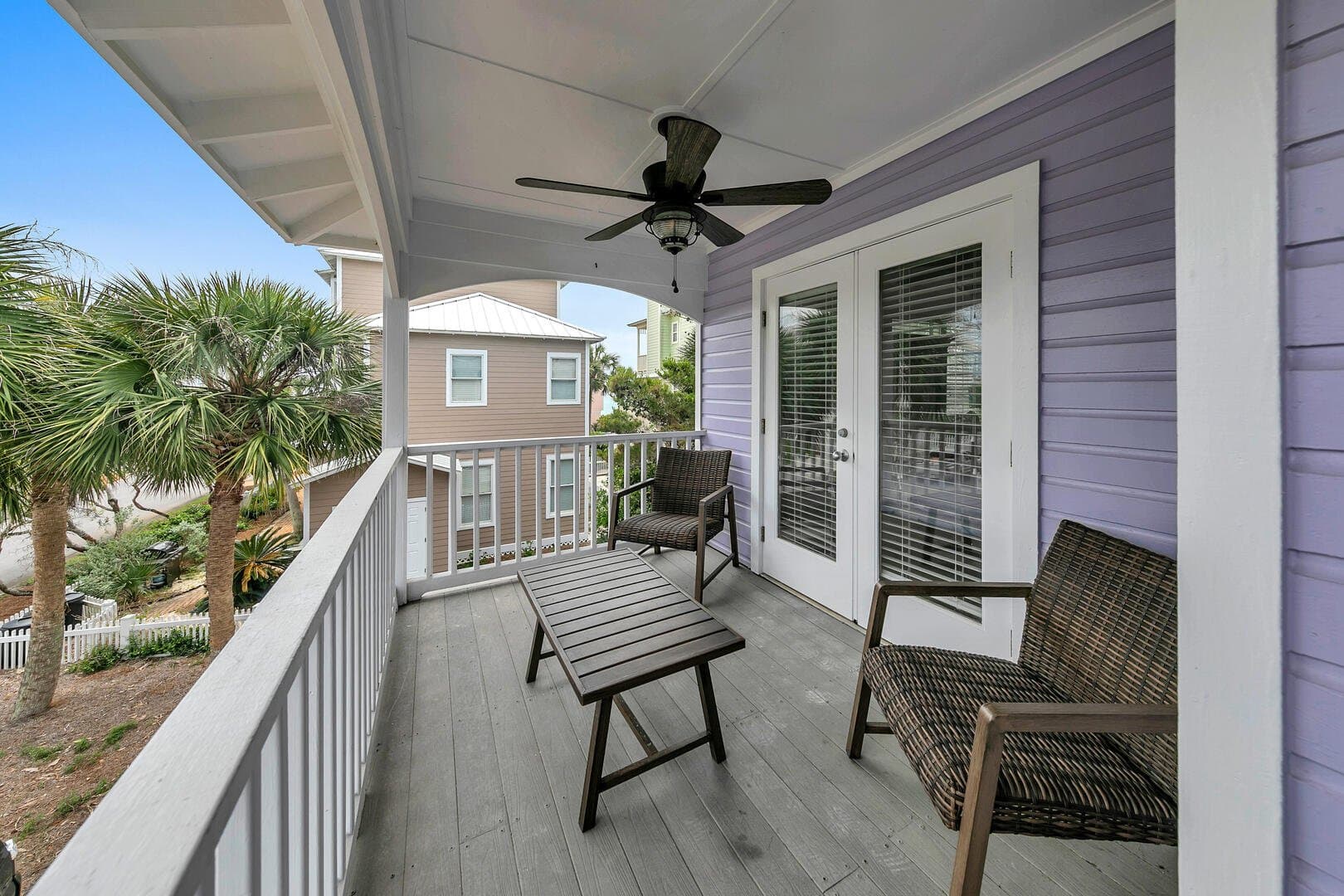 Rainbow Fish Home - Image 36