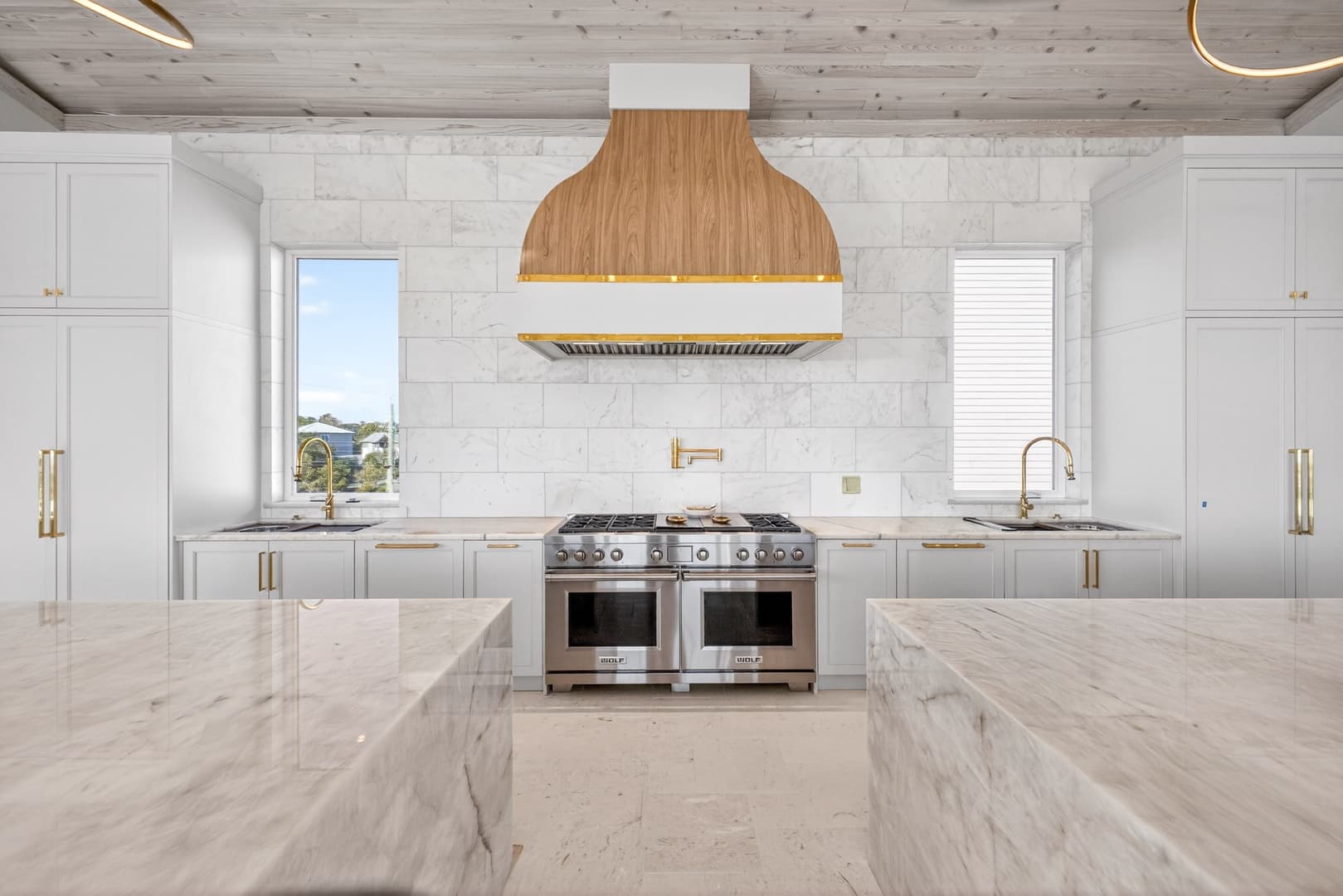 30A Tiny Bubbles - Image 7