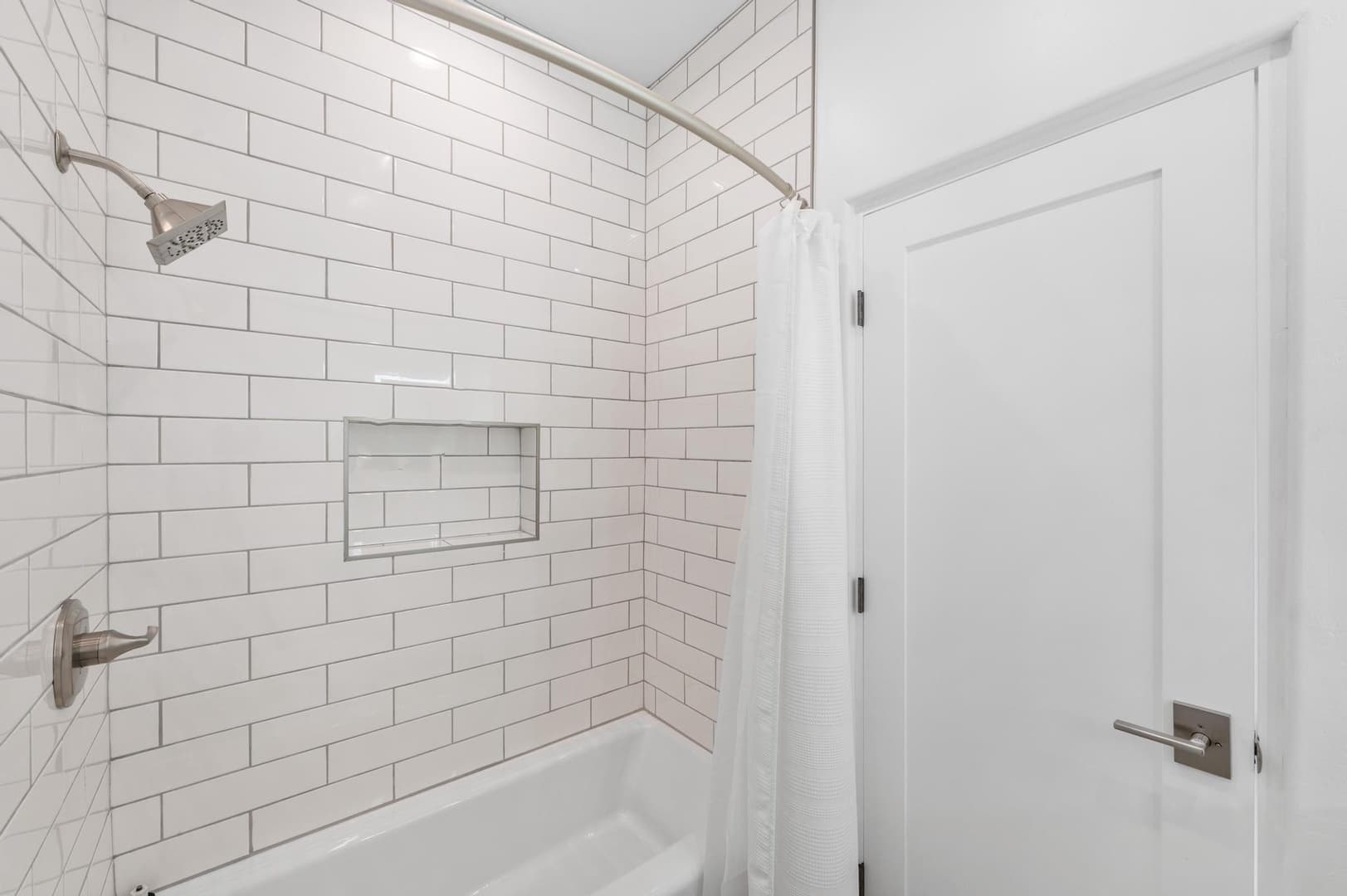 Casa Blanca - Image 36