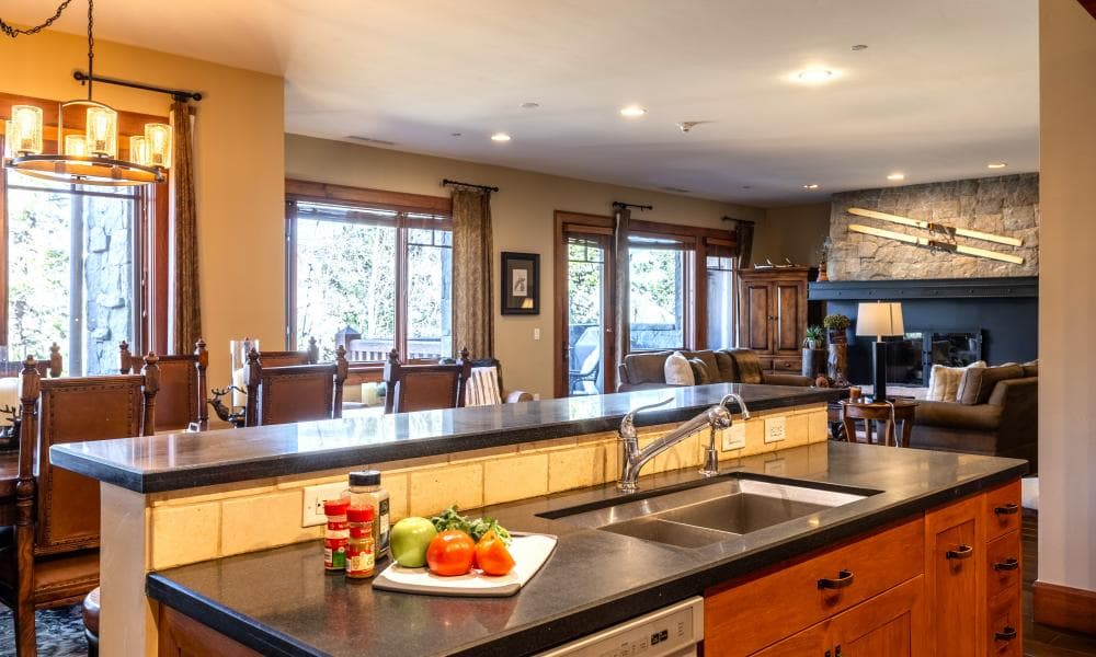 Ruby House - Image 6