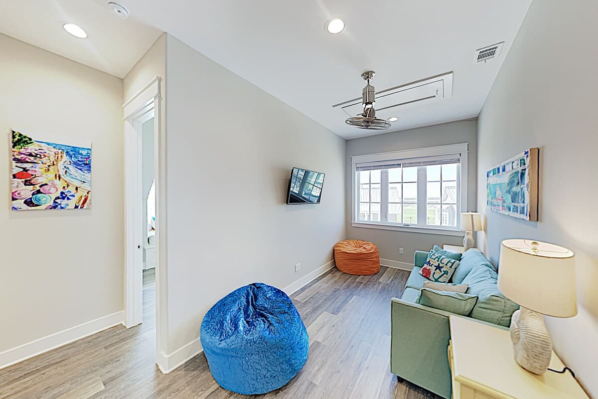 Perfect Pelican House - Image 20