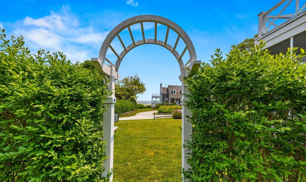 Harborside Hideaway - Image 56