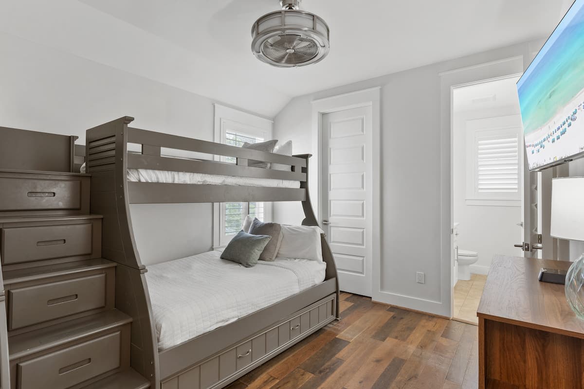 Sun Kissed - Image 25